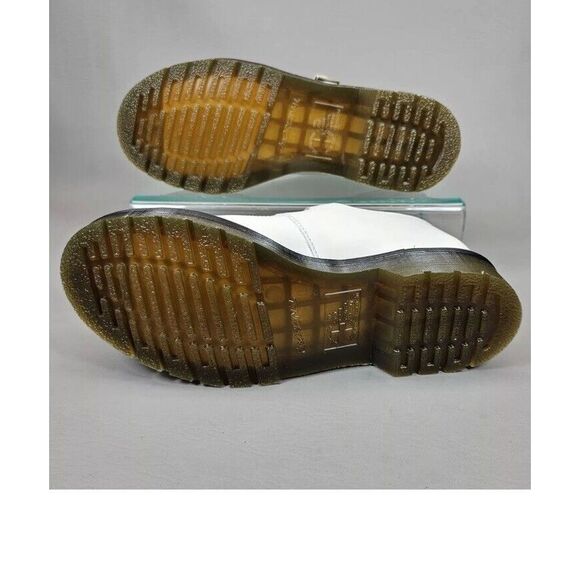 Dr. Martens Sz 8 White Mary Jane Shoes Buckle Doc Martens 8065 Smooth Leather - Picture 3 of 13